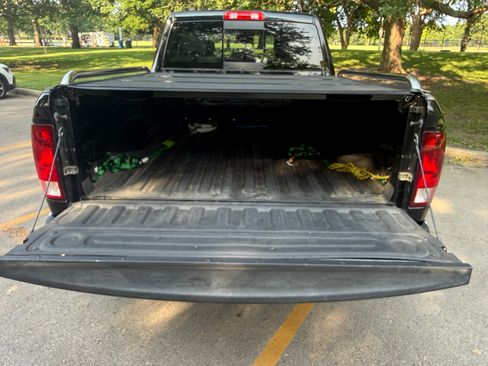 Used 2013 RAM 1500 Classic SLT w/ Big Horn Equipment Group AWD/4WD image 12