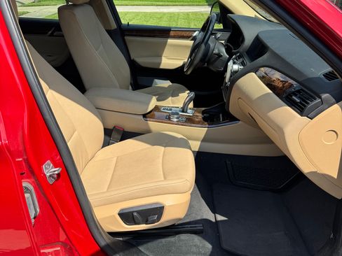 Used 2017 BMW X3 xDrive28i image 11