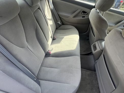 Used 2007 Toyota Camry LE image 14