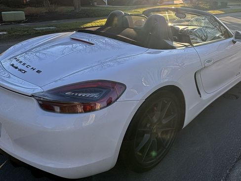 Used 2015 Porsche Boxster GTS image 16