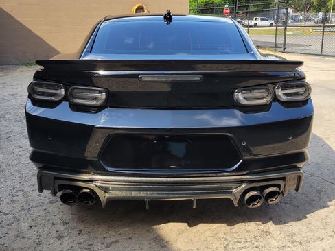 Used 2022 Chevrolet Camaro SS image 5