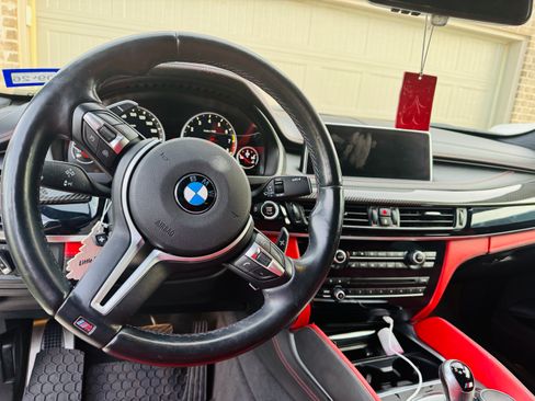 Used 2017 BMW X6 M AWD/4WD image 13