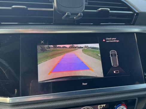 Used 2021 Audi Q3 2.0T Premium image 5