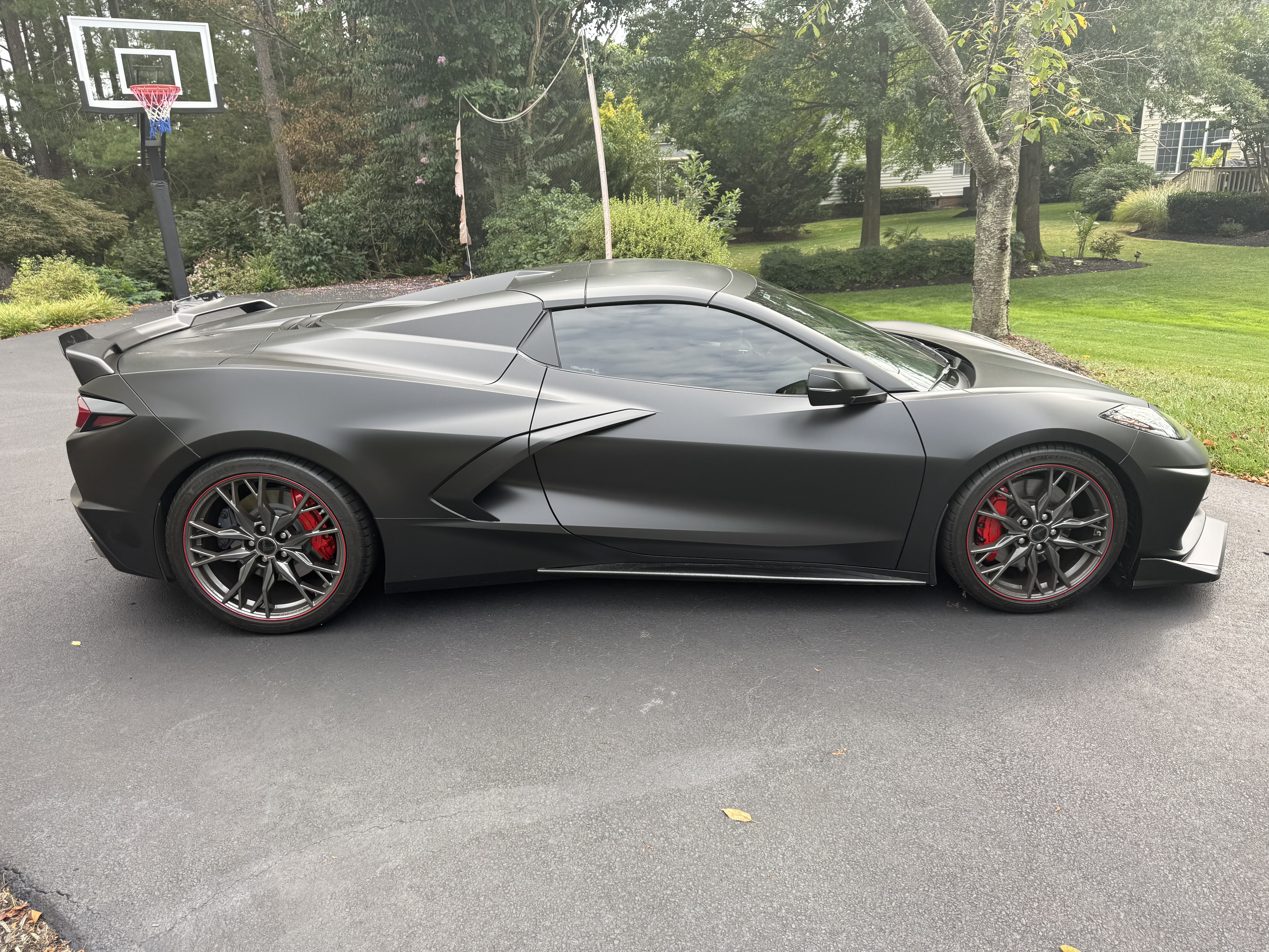 Used 2023 Chevrolet Corvette Stingray Premium Conv w/ Z51 Performance Package RWD image 8