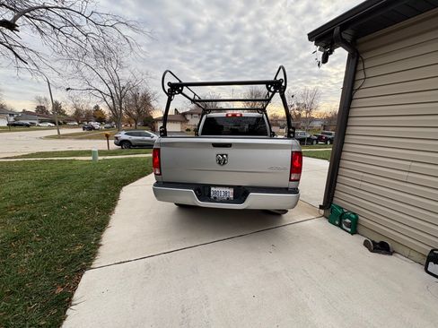 Used 2018 RAM 1500 Express w/ Express Value Package image 6