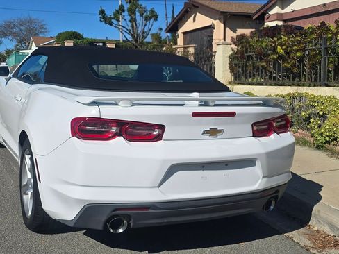 Used 2019 Chevrolet Camaro LT image 5
