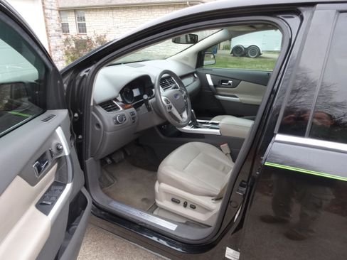 Used 2013 Ford Edge Limited image 8