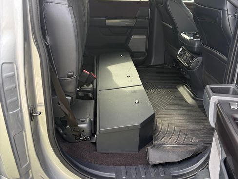 Used 2021 Ford F150 Lariat w/ Equipment Group 502A High AWD/4WD image 8