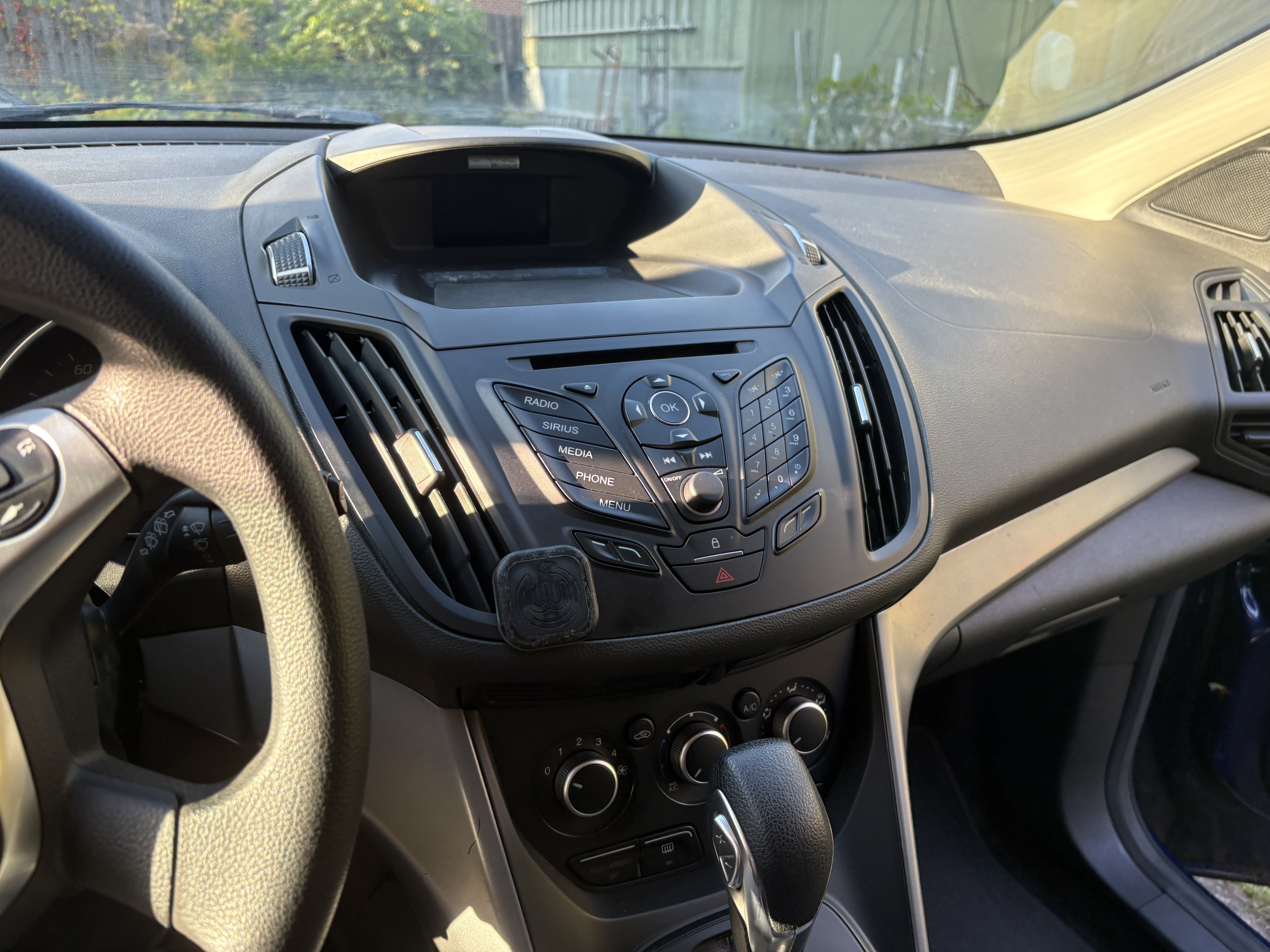 Used 2015 Ford Escape SE FWD image 5