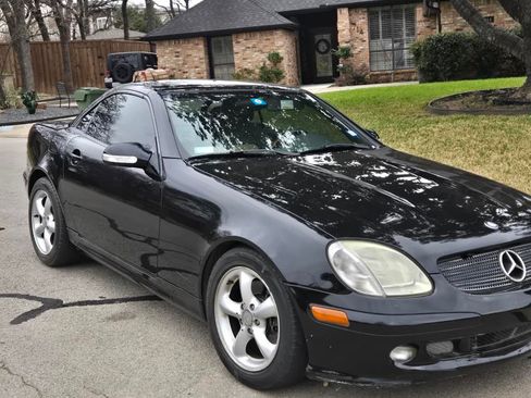 Used 2001 Mercedes-Benz SLK 320 image 1