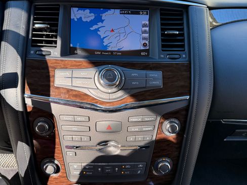 Used 2018 Nissan Armada SL w/ Premium Package image 5