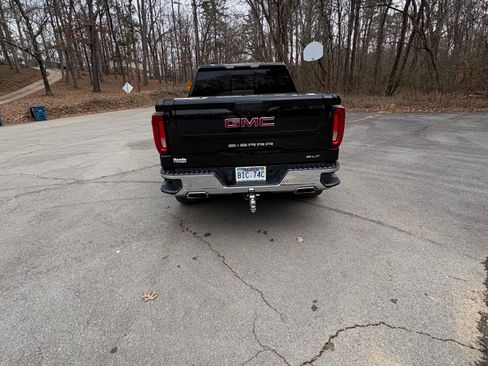 Used 2020 GMC Sierra 1500 SLT w/ SLT Premium Plus Package AWD/4WD image 4