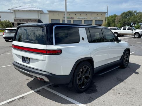 Used 2023 Rivian R1S Launch Edition AWD/4WD image 6