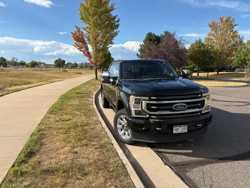 Used 2020 Ford F350 Platinum AWD/4WD image 2