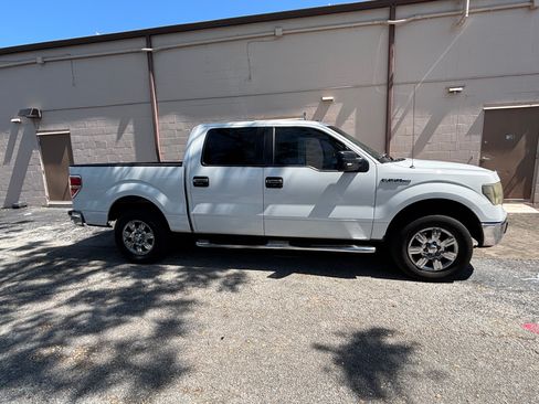 Used 2012 Ford F150 XLT w/ XLT Chrome Pkg image 1
