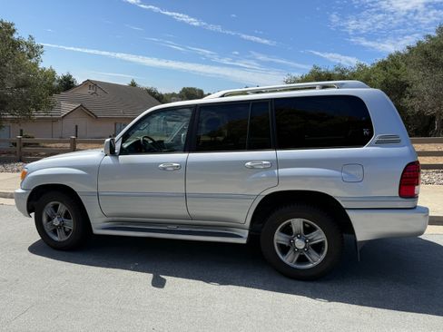 Used 2006 Lexus LX 470 470 Sport Utility 4D image 1