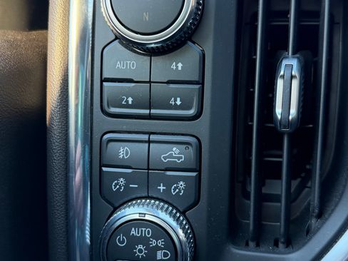 Used 2021 GMC Sierra 1500 Denali w/ Denali Premium Package image 20