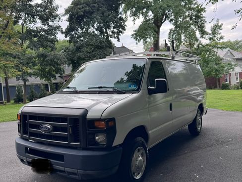 Used 2012 Ford E-150 and Econoline 150 w/ PWR Group RWD image 4