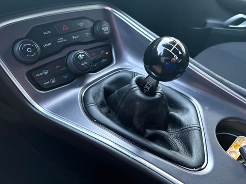 Used 2018 Dodge Challenger T/A RWD image 9