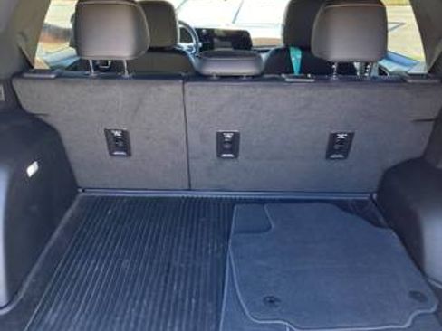 Used 2025 Chevrolet Equinox ACTIV image 11