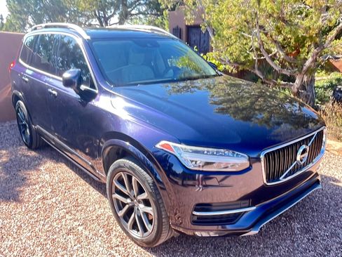 Used 2016 Volvo XC90 T6 Momentum w/ Momentum Plus Package AWD/4WD image 1