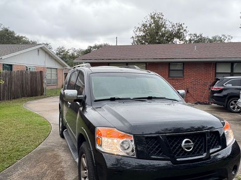 Used 2012 Nissan Armada SV w/ Driver Pkg image 1
