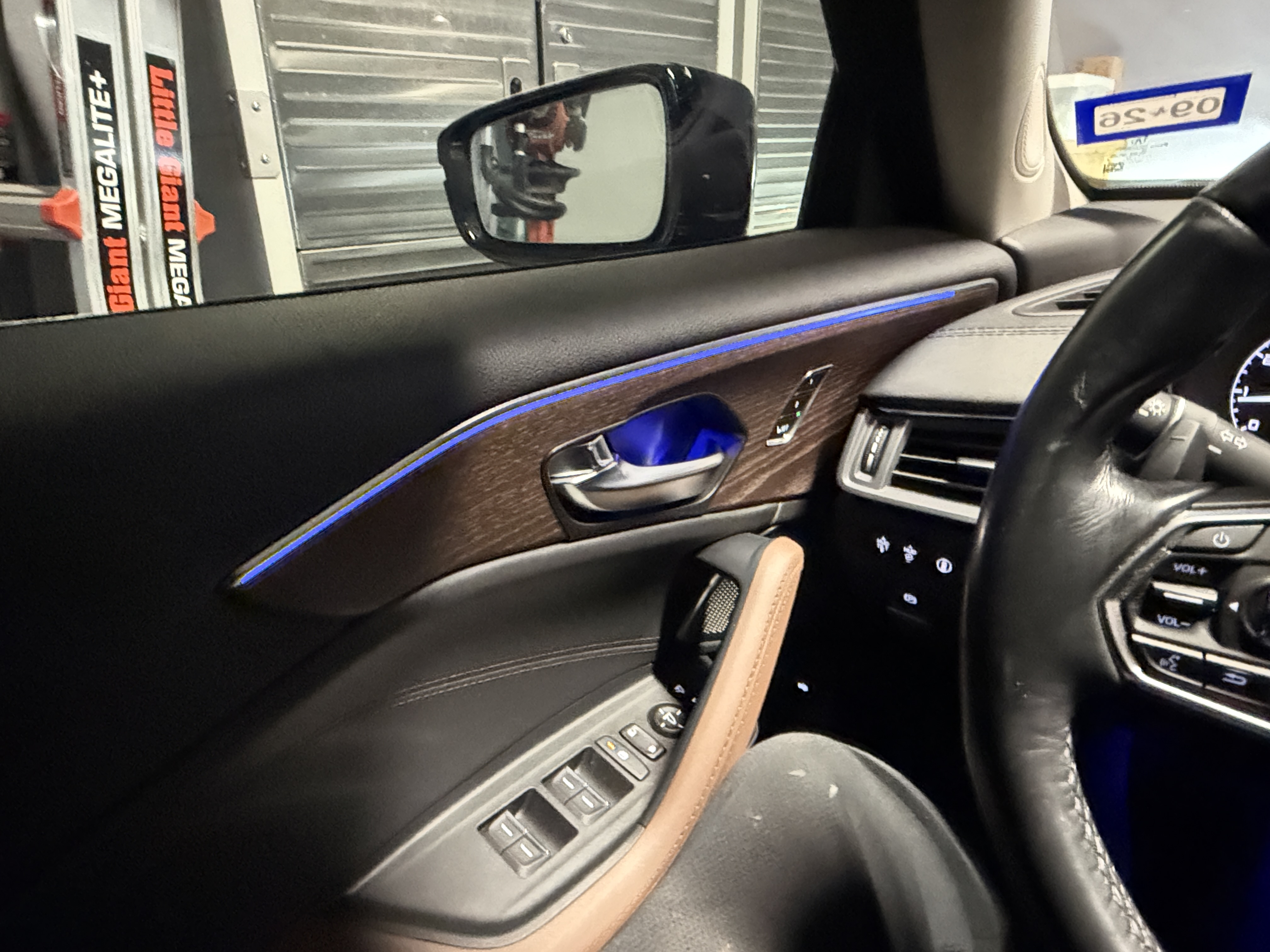 Used 2023 Acura TLX w/ Advance Package AWD/4WD image 22