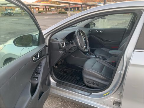Used 2019 Hyundai Ioniq Limited w/ Ultimate Package 02 FWD image 11