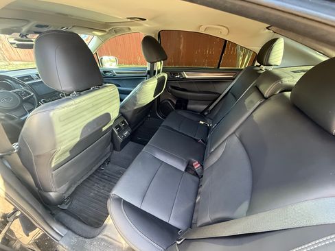 Used 2018 Subaru Legacy 3.6R Limited image 8