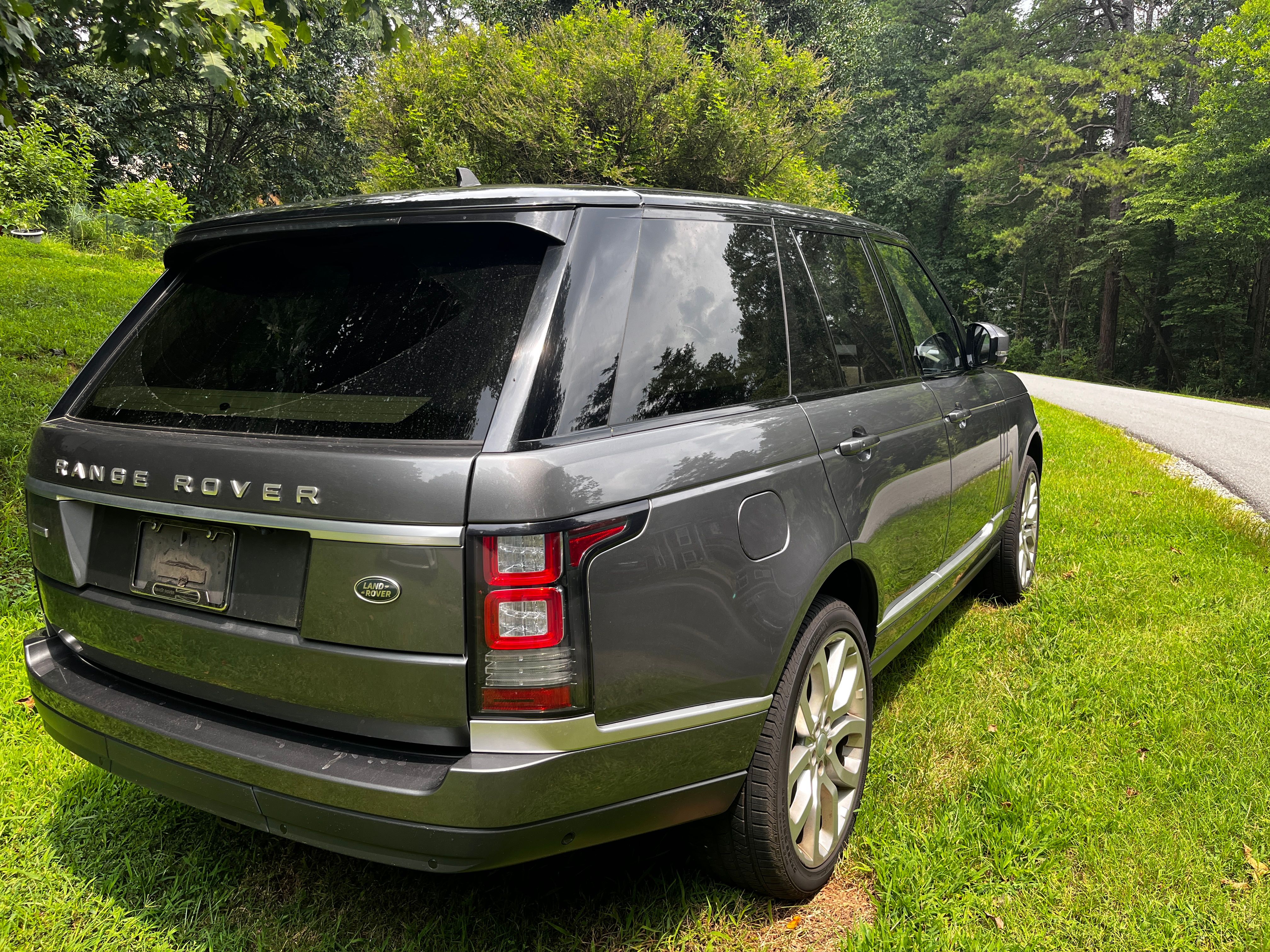 Used 2016 Land Rover Range Rover Supercharged AWD/4WD image 5