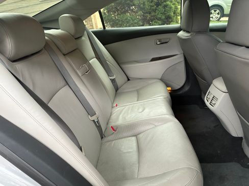 Used 2010 Lexus ES 350 FWD image 5
