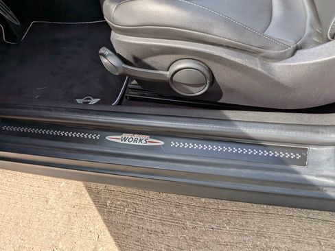 Used 2014 MINI Cooper S image 13