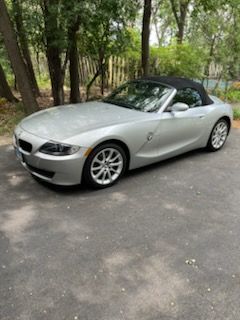 Used 2006 BMW Z4 3.0i RWD image 10