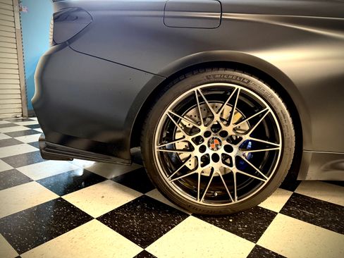 Used 2019 BMW M4 Coupe w/ Competition Package image 13