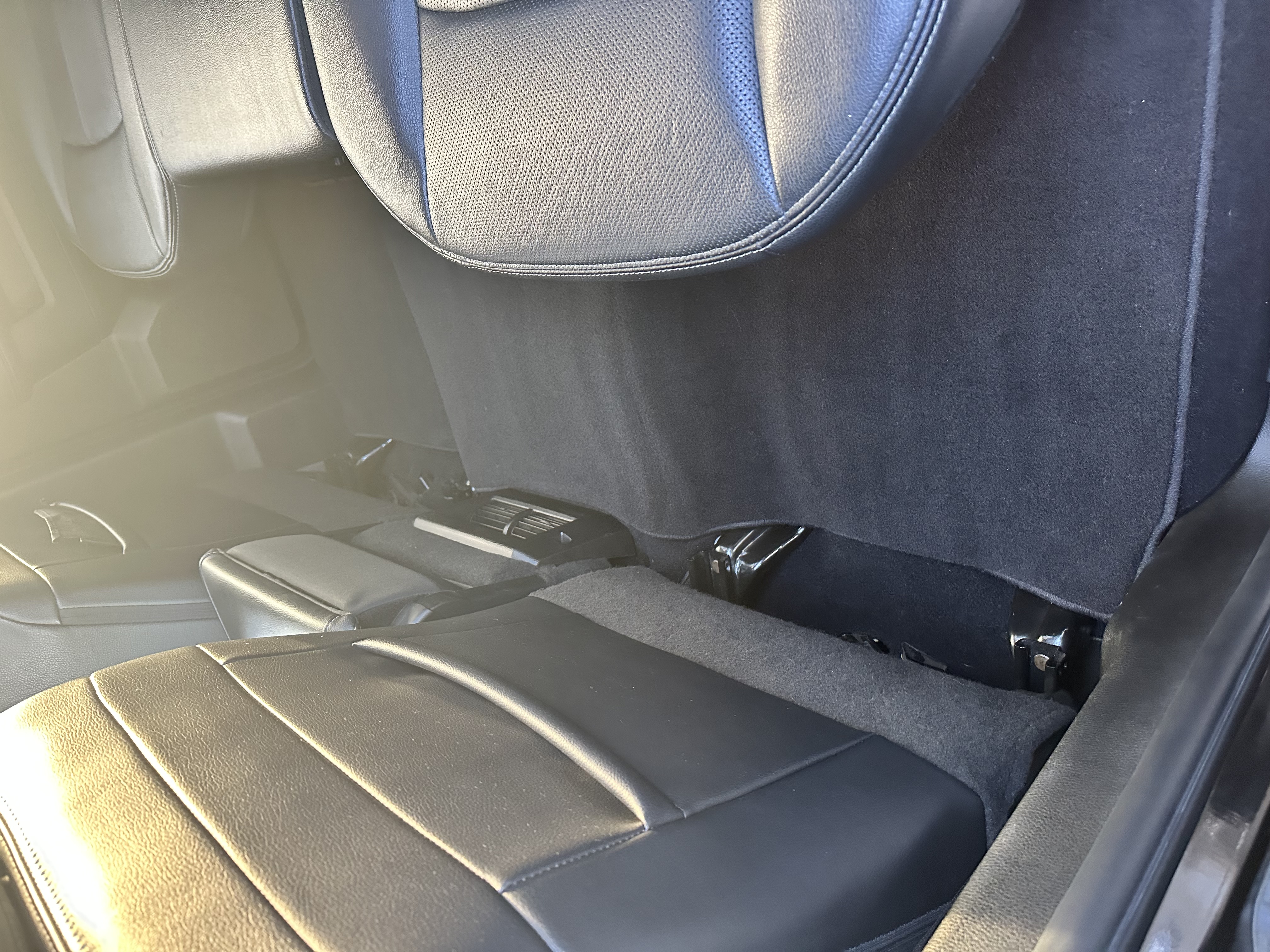 Used 2019 RAM 1500 Laramie RWD image 18