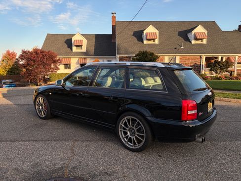 Used 2001 Audi S4 Avant image 4
