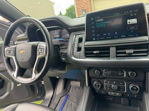 Used 2024 Chevrolet Tahoe LT w/ Luxury Package AWD/4WD image 17