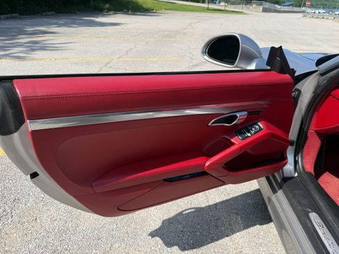 Used 2013 Porsche Boxster S RWD image 23