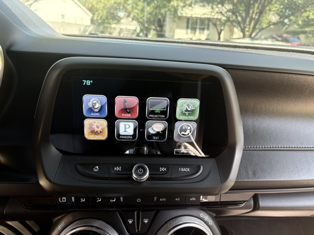 Used 2016 Chevrolet Camaro SS RWD image 9