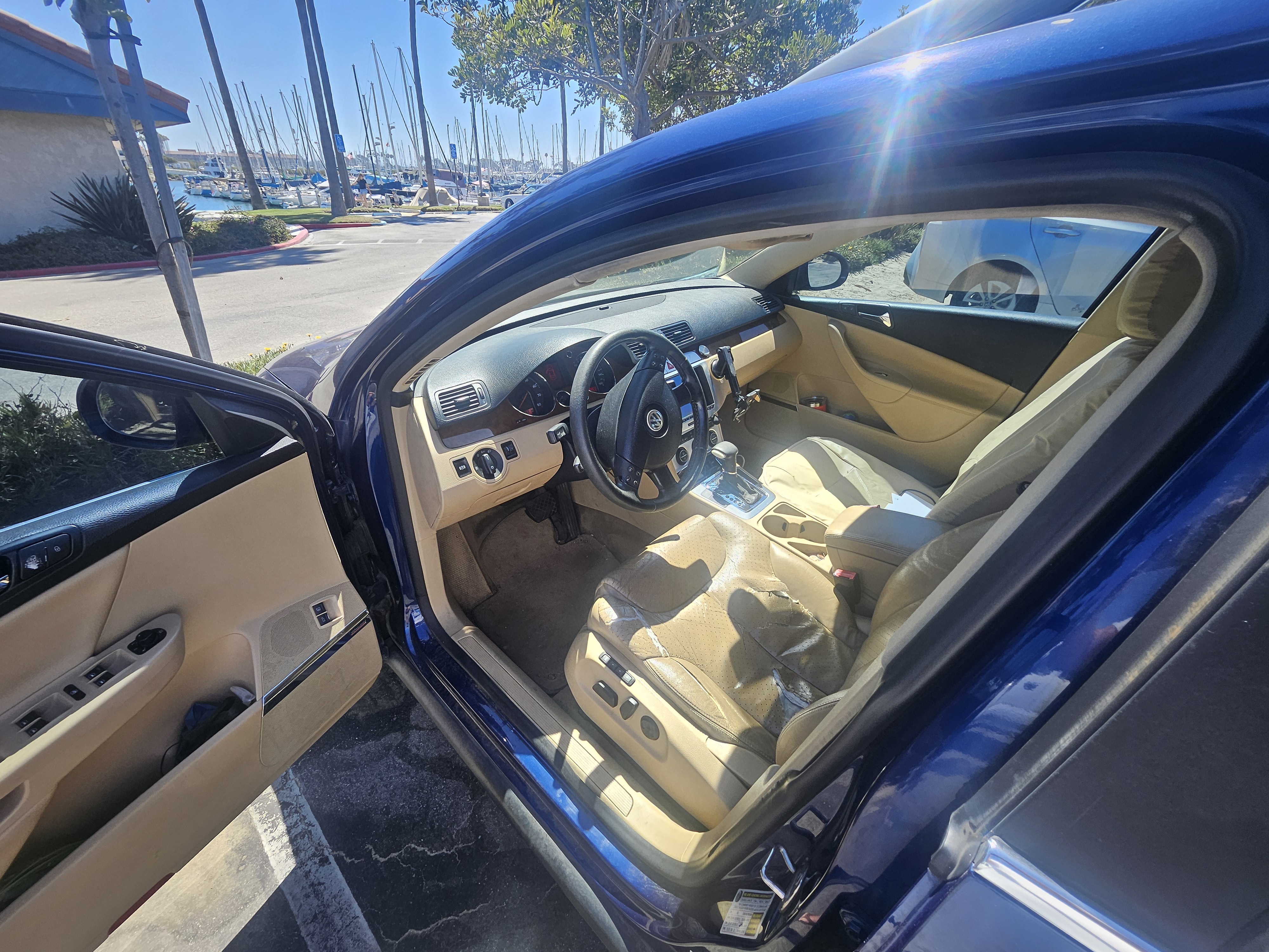 Used 2007 Volkswagen Passat 2.0T FWD image 9