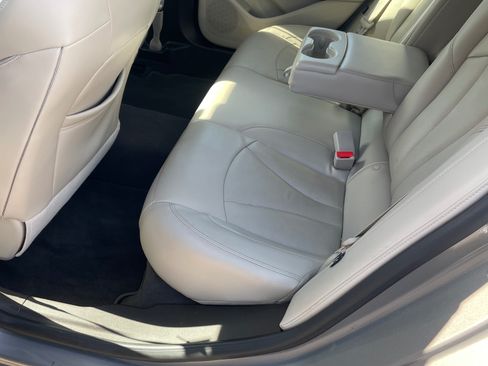 Used 2017 Buick LaCrosse Essence w/ Sun and Shade Package image 17