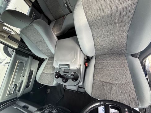 Used 2017 RAM 1500 Big Horn AWD/4WD image 6