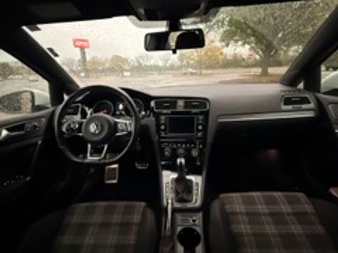 Used 2019 Volkswagen GTI S w/ Driver Assistance Package image 17