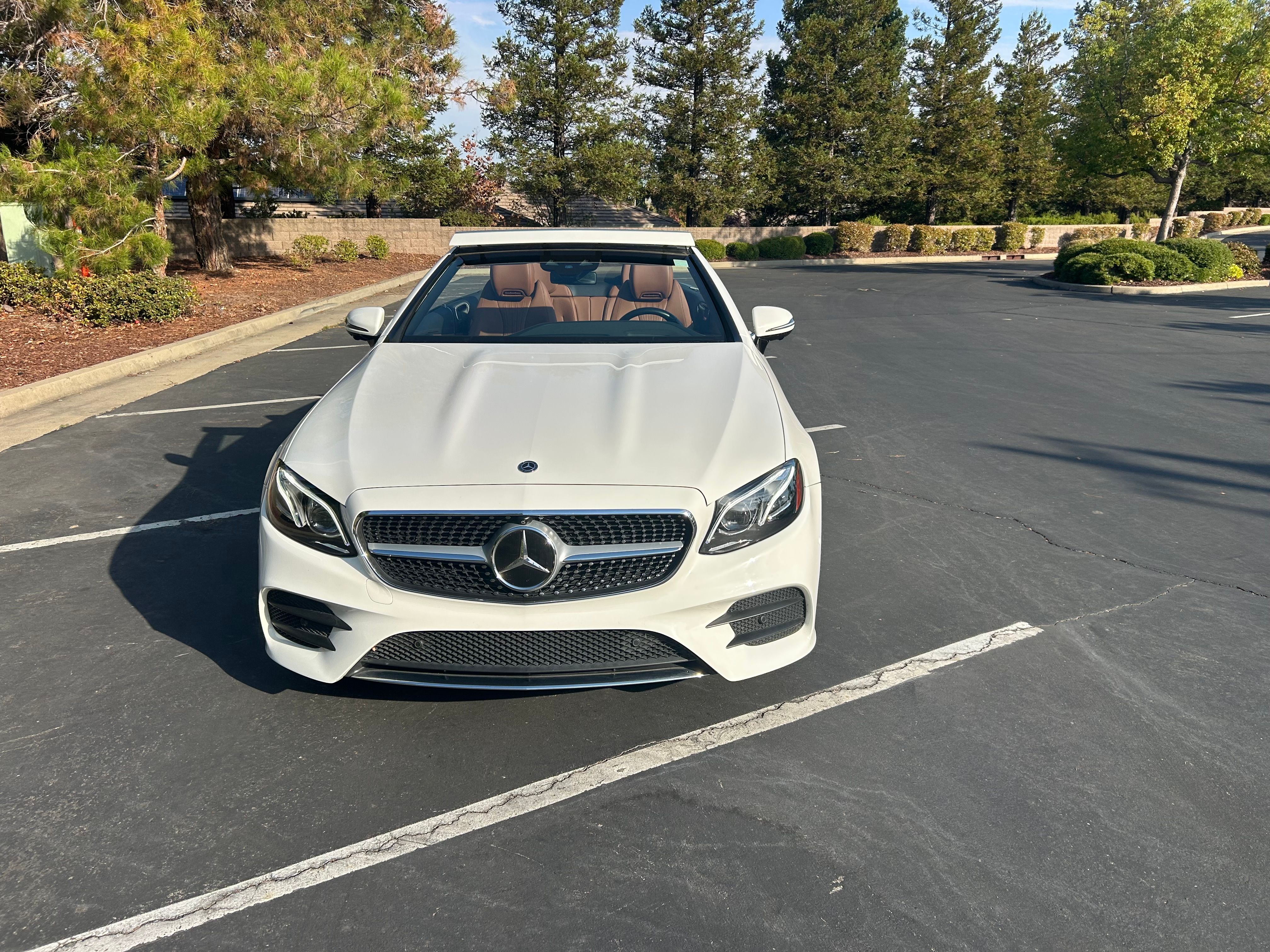 Used 2018 Mercedes-Benz E 400 Cabriolet image 2