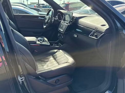 Used 2018 Mercedes-Benz GLS 450 450 4MATIC Sport Utility 4D image 17