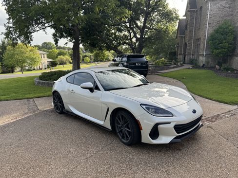 Used 2023 Subaru BRZ Limited RWD image 8