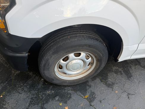 Used 2016 Ford F150 XL w/ Equipment Group 101A Mid image 14