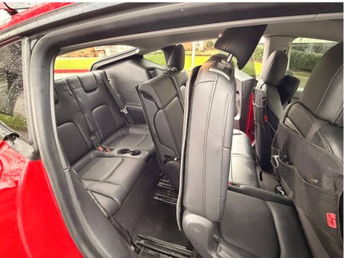 Used 2021 Tesla Model Y Long Range image 13