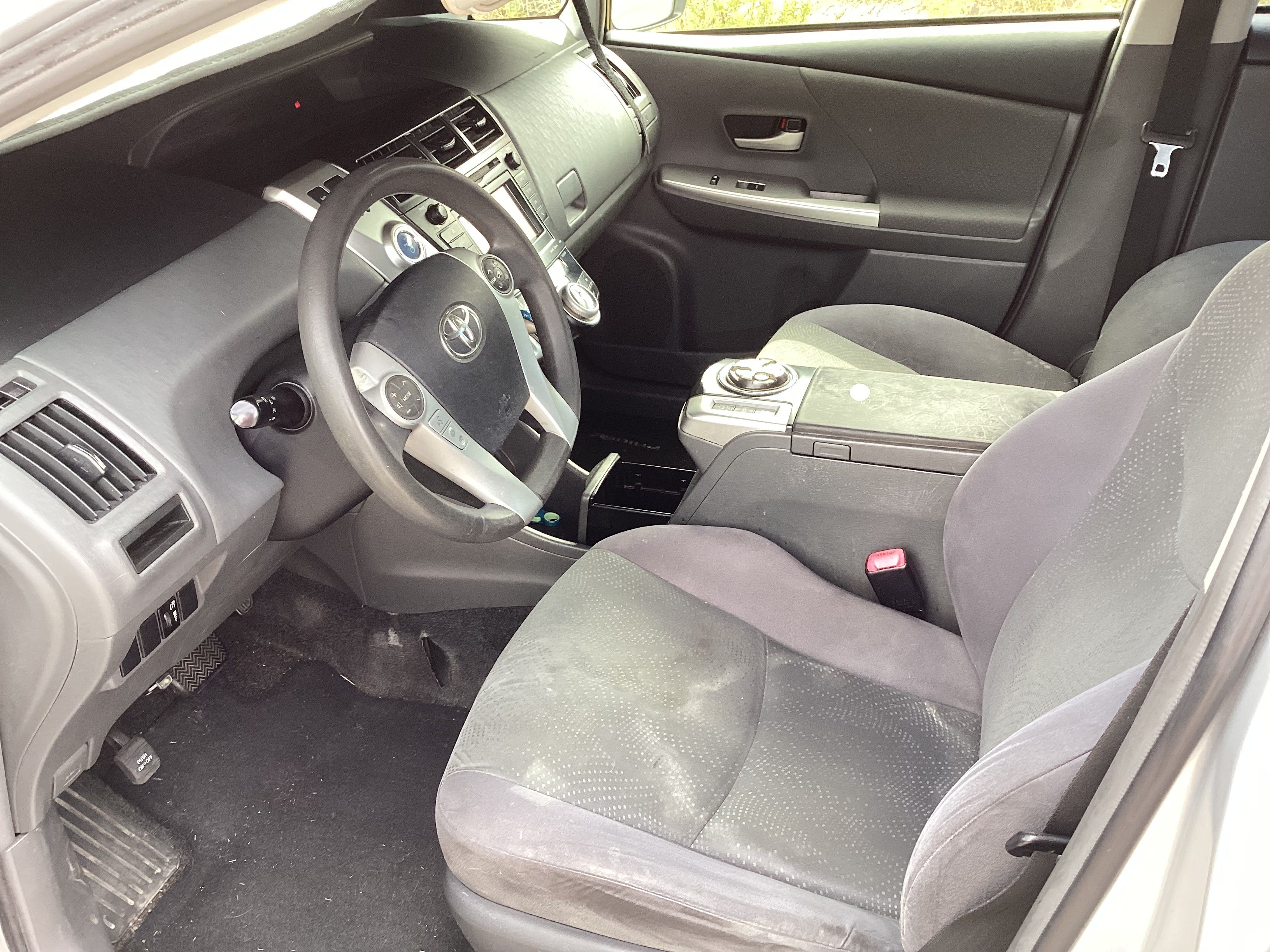 Used 2013 Toyota Prius V Three FWD image 5