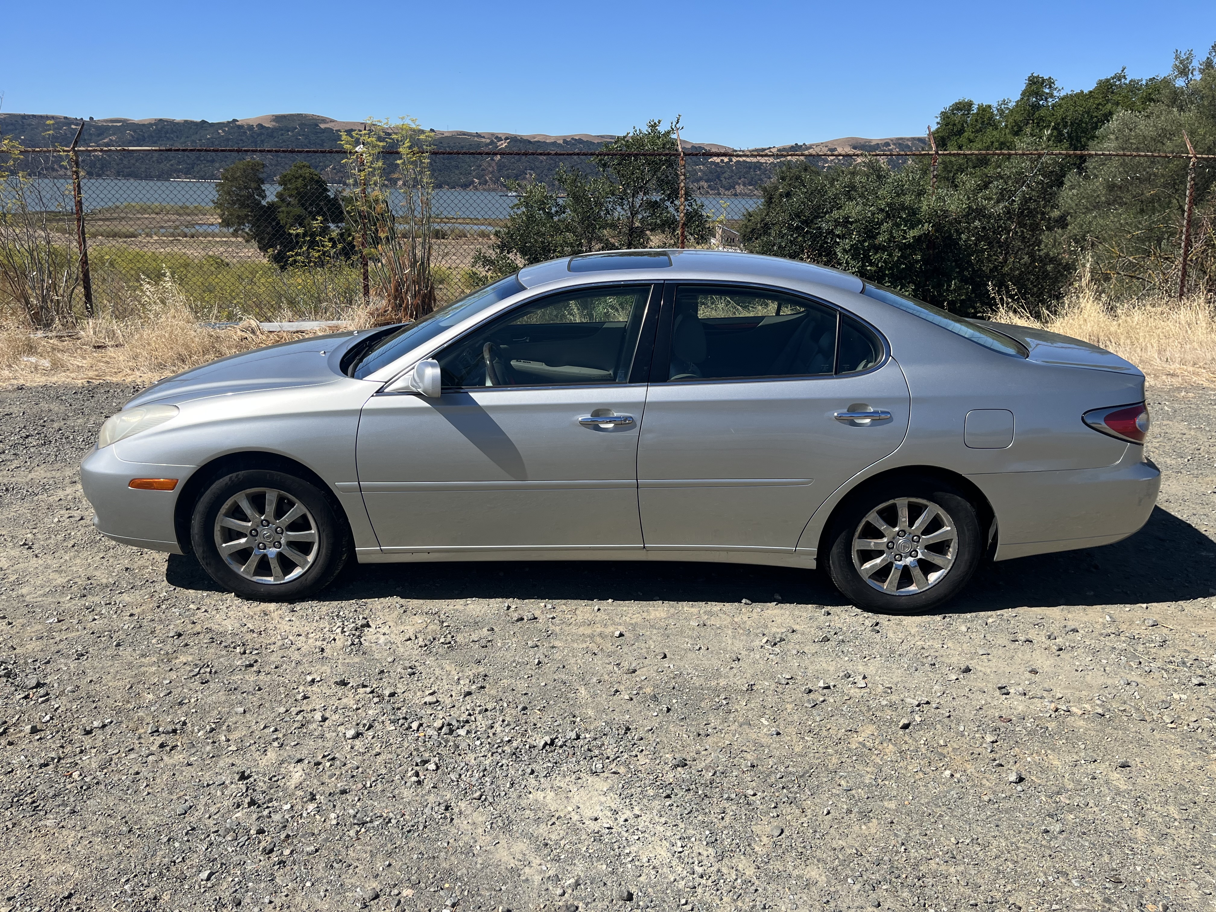 Used 2003 Lexus ES 330 FWD image 10